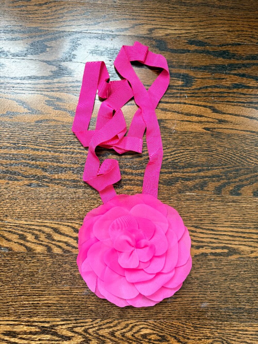 Cynthia Rowley Hot Pink Organza 🌸 Flower Accessory Neck tie, Bandeau Flower Bow